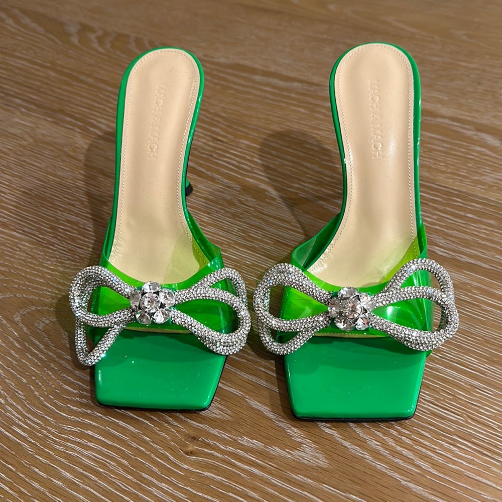 Mach & Mach Green heels